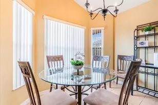 628 Kensington Dr, Davenport, FL 33897 - Photo 10