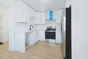 1035 15th Ave S, Saint Petersburg, FL 33705 - Photo 4