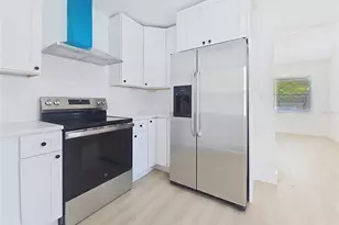 1035 15th Ave S, Saint Petersburg, FL 33705 - Photo 6