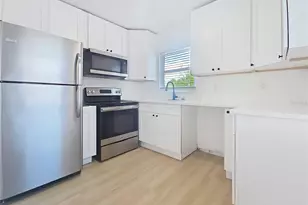 1035 15th Ave S, Saint Petersburg, FL 33705 - Photo 4