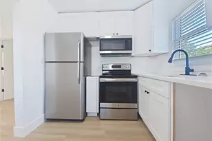 1035 15th Ave S, Saint Petersburg, FL 33705 - Photo 6