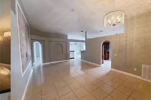 2347 Walnut Canyon Dr, Kissimmee, FL 34758 - Photo 2