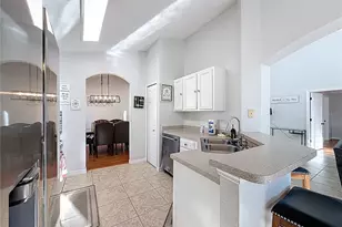 217 Sevilla Ave, Davenport, FL 33897 - Photo 10