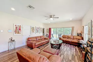 810 Pecan Ave, Sanford, FL 32771 - Photo 10