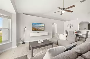 638 Basingstoke Ct, Kissimmee, FL 34758 - Photo 6