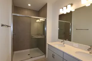 9117 Optimist Wy, Palmetto, FL 34221 - Photo 12