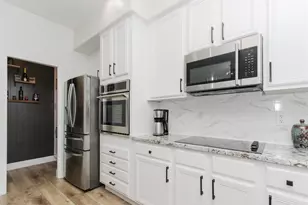 687 Statenville Ct, Ocoee, FL 34761 - Photo 6