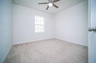 9039 Alba Ln, Kissimmee, FL 34747 - Photo 14