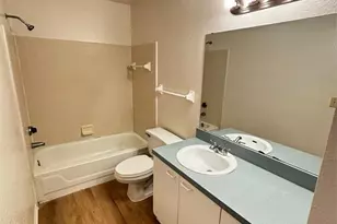 1615 Columbia Arms Cir, Kissimmee, FL 34741 - Photo 18