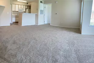 2212 Grand Cayman Ct, Kissimmee, FL 34741 - Photo 4