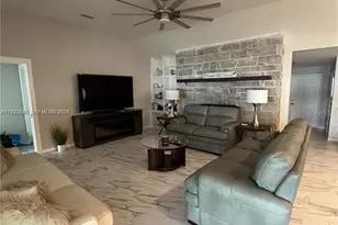 310 S 3rd St, Haines City, FL 33844 - Photo 12