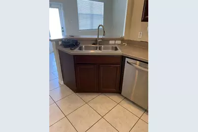 2215 J Lawson Boulevard, Orlando, FL 32824 - Photo 2