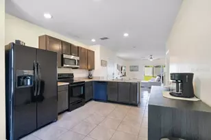 9043 Carlotta Wy, Kissimmee, FL 34747 - Photo 10