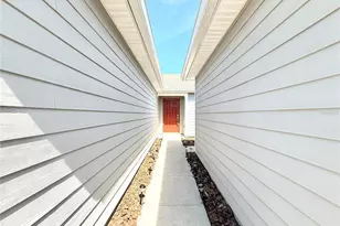 1844 Ancestry Trl, Kissimmee, FL 34746 - Photo 6