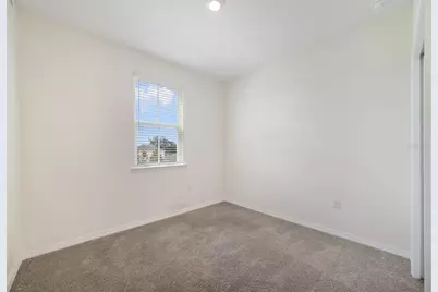 4371 Creek Cove Lane, Kissimmee, FL 34744 - Photo 18