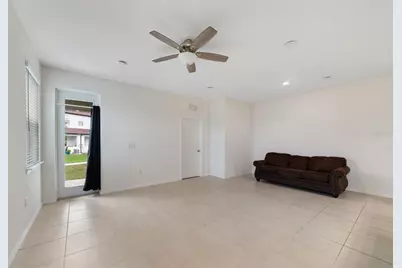 4371 Creek Cove Lane, Kissimmee, FL 34744 - Photo 4