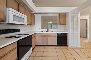 13530 Summerton Dr, Orlando, FL 32824 - Photo 6