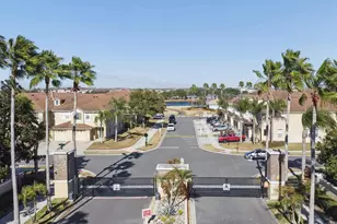 2949 Langdon Ln S, Kissimmee, FL 34741 - Photo 2