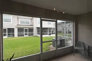 306 Kensington Lake Cir, Brandon, FL 33511 - Photo 10