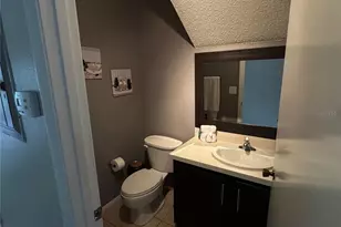 306 Kensington Lake Cir, Brandon, FL 33511 - Photo 6