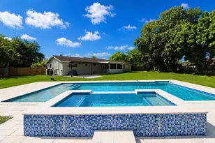 16281 SW 274th St, Homestead, FL 33031 - Photo 12