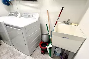 9160 Olmo Ct, Davenport, FL 33897 - Photo 16