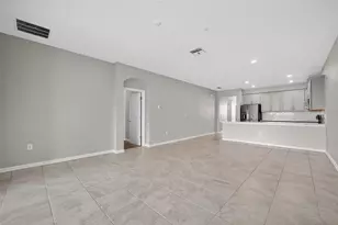 1181 Drop Ln, Davenport, FL 33896 - Photo 6