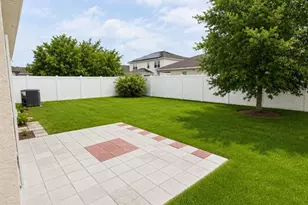 433 Sardinia Cir, Davenport, FL 33837 - Photo 10