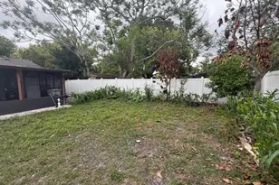 2533 El Portal Ave, Sanford, FL 32773 - Photo 12