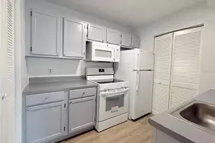 1025 S Hiawassee Rd, Orlando, FL 32835 - Photo 6