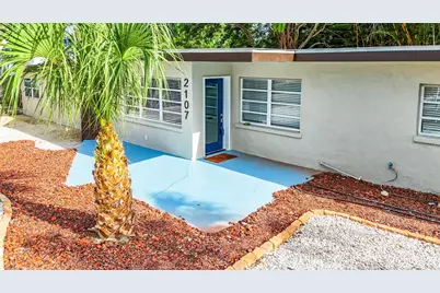 2107 Pine Terrace, Sarasota, FL 34231 - Photo 2