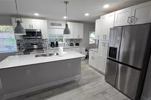 2107 Pine Terrace, Sarasota, FL 34231 - Photo 8