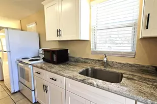 870 S McCall Rd, Englewood, FL 34223 - Photo 24