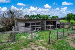 615 Graham Dairy Rd, Venus, FL 33960 - Photo 38