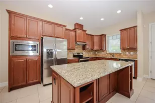 13783 Benavente Ave, Orlando, FL 32827 - Photo 4