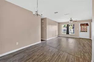 2715 Elmhurst Cir, Orlando, FL 32810 - Photo 14