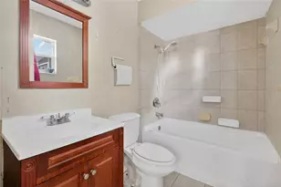 2715 Elmhurst Cir, Orlando, FL 32810 - Photo 32