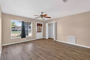 2715 Elmhurst Cir, Orlando, FL 32810 - Photo 10