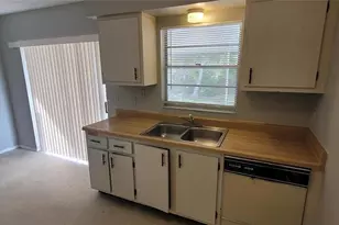 100 Lerma Ct, Kissimmee, FL 34743 - Photo 4