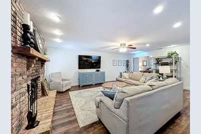 6229 Silver Glen Court, Orlando, FL 32819 - Photo 8