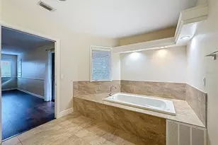 6846 Lake View Dr, Yalaha, FL 34797 - Photo 56