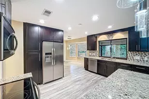 6846 Lake View Dr, Yalaha, FL 34797 - Photo 22