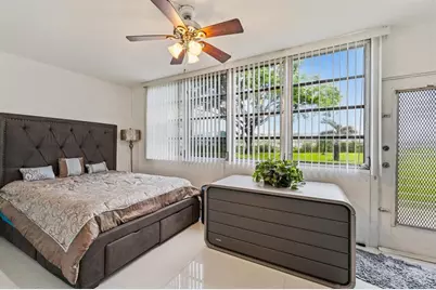 126 Southampton B #126, West Palm Beach, FL 33417 - Photo 18