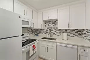 126 Southampton B, West Palm Beach, FL 33417 - Photo 20