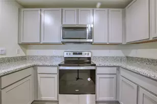 1664 Hazy Sea Dr, Plant City, FL 33565 - Photo 16