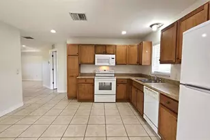 309 Boundary Blvd, Rotonda West, FL 33947 - Photo 10