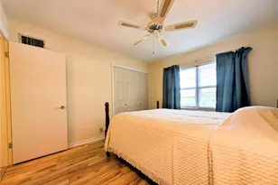 333 Lake Howard Dr NW, Winter Haven, FL 33880 - Photo 20