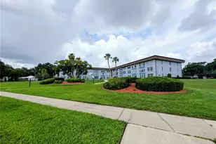 333 Lake Howard Dr NW, Winter Haven, FL 33880 - Photo 46