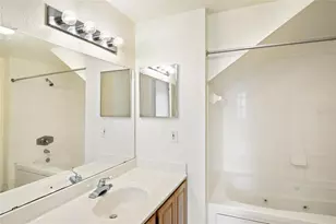 4009 Venetian Bay Dr, Kissimmee, FL 34741 - Photo 18