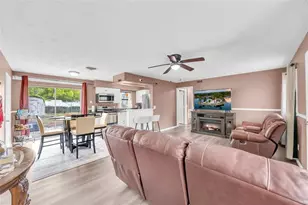 890 Golden Isle Dr, Mount Dora, FL 32757 - Photo 6